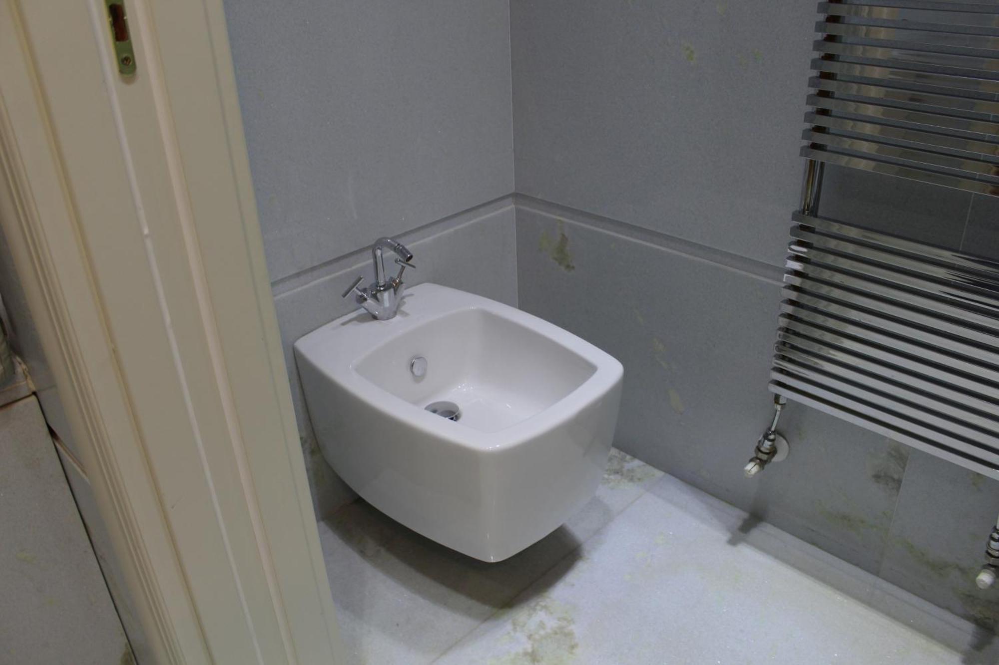 Luxury Flats , Piazza Erbe With Balcony On Main Square Apartment Verona
